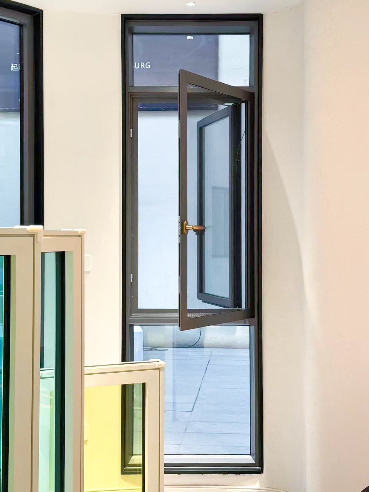 CL-110Pro Hinged window systems